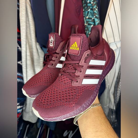 Texas A&M Adidas Ultraboost 1.0 - Picture 1 of 6